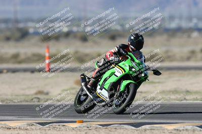 media/Jan-15-2026-Racers Edge (Thu) [[dfebeb70ab]]/3-B Group/Session 2 (Turn 11)/